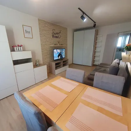 Kazart.pl 2 Apartment Gdynia
