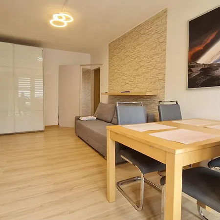 Kazart 2 アパート